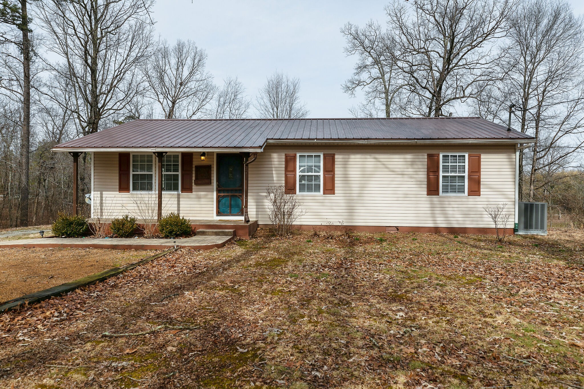 317 Mount View Road Hohenwald, TN 38462 - Photo 1 of 28 Gallery Image 1