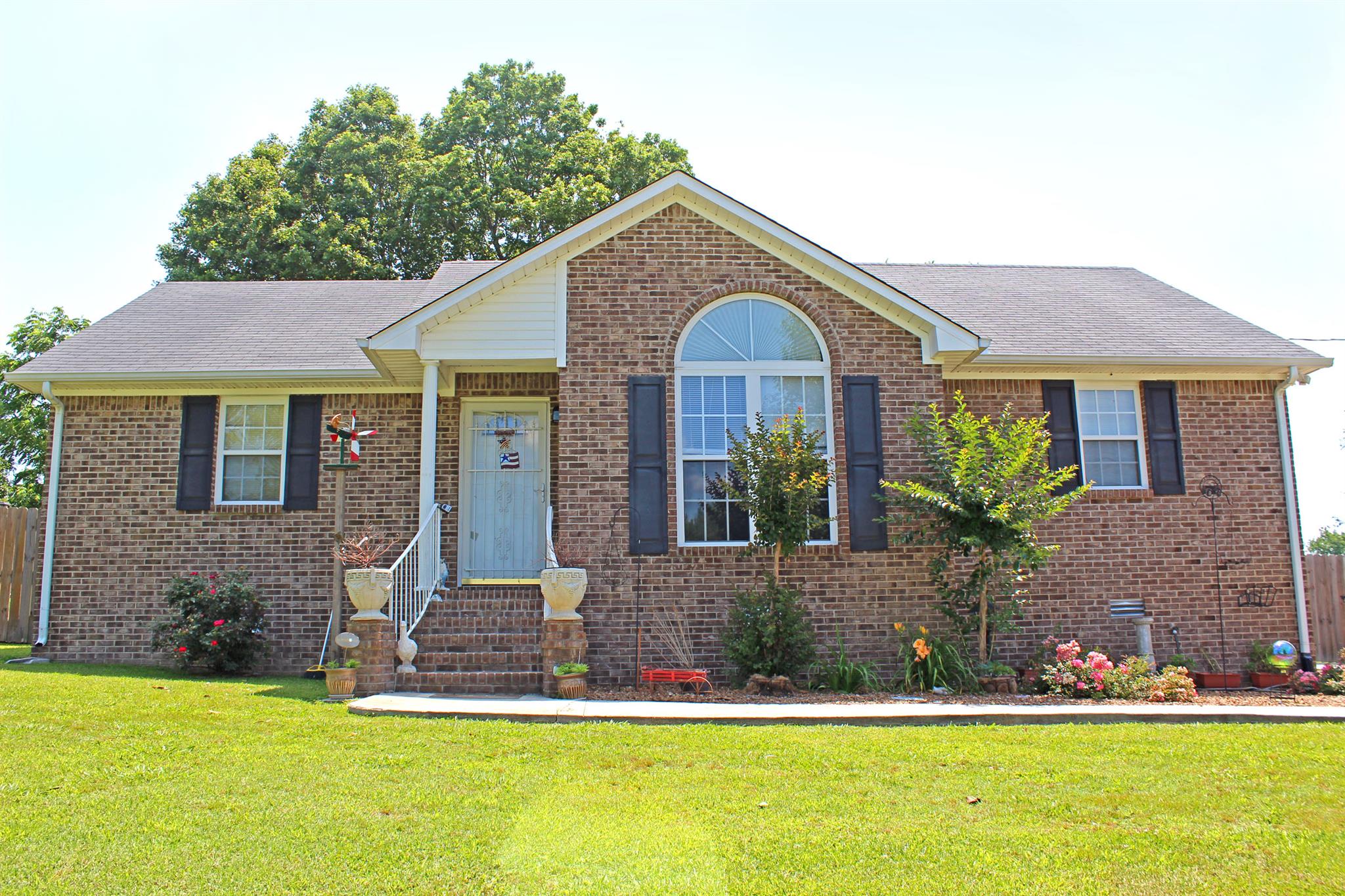 4 Harbin Road Fayetteville, TN 37334 - Photo 1 of 21 Welcome to 4 Harbin Road!