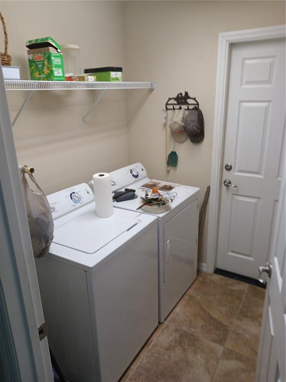 987 Southeast 65th Circle Ocala, FL 34472 - Photo 12 of 27