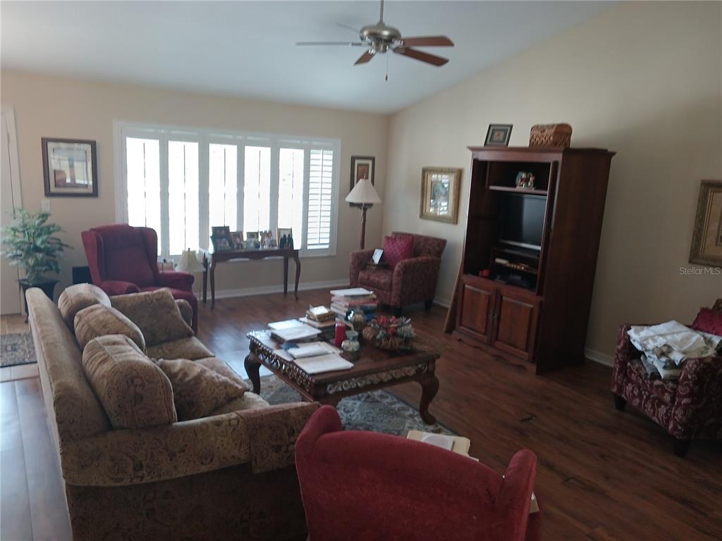 987 Southeast 65th Circle Ocala, FL 34472 - Photo 7 of 27