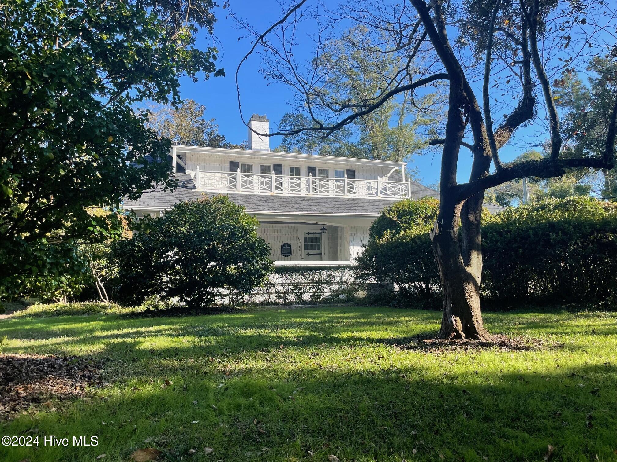 1423 Country Club Road Wilmington, NC 28403 - Photo 1 of 2 2
