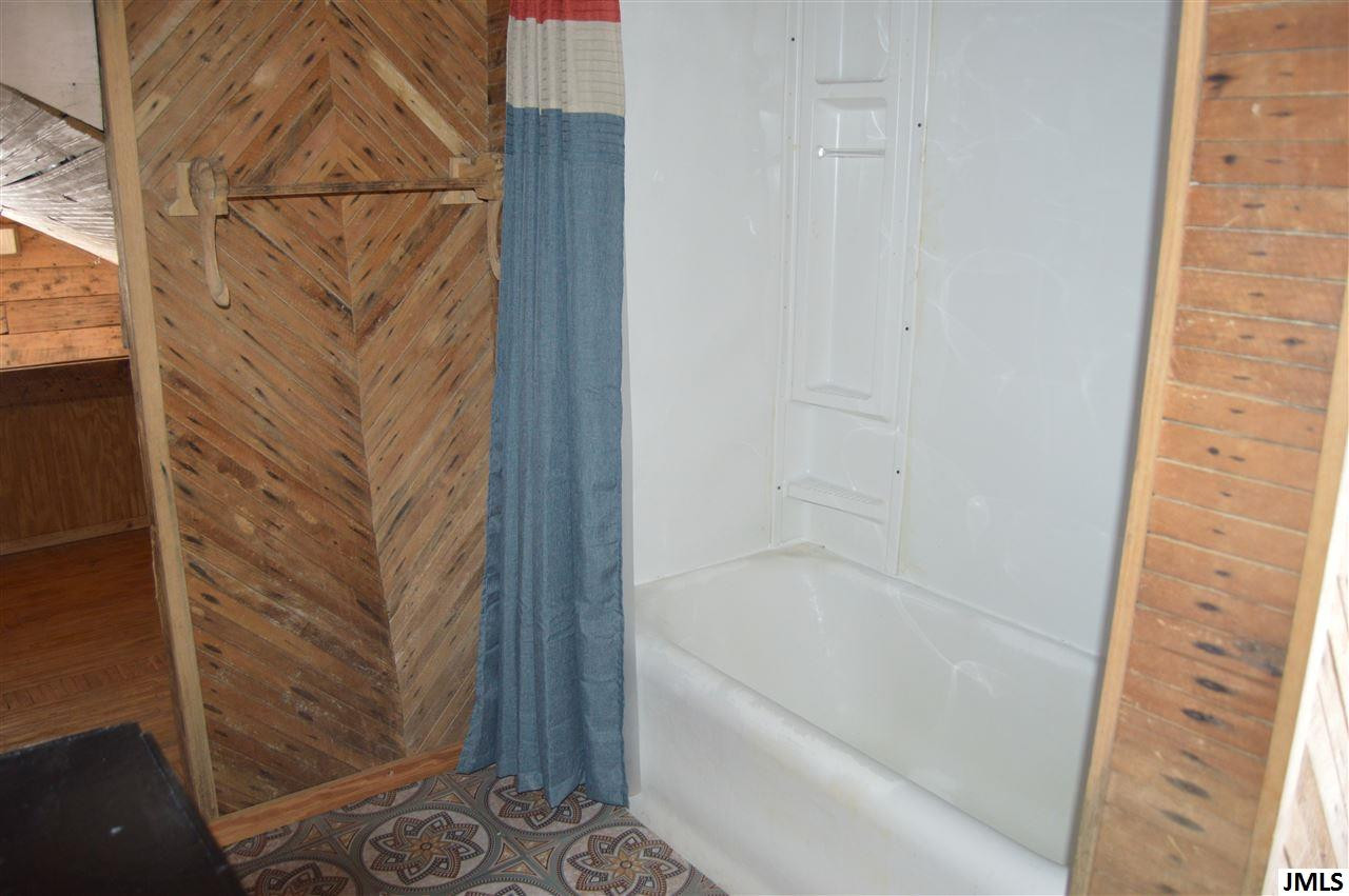 111 Locust Street Clinton, MI 49236 - Photo 19 of 26 Photo 19