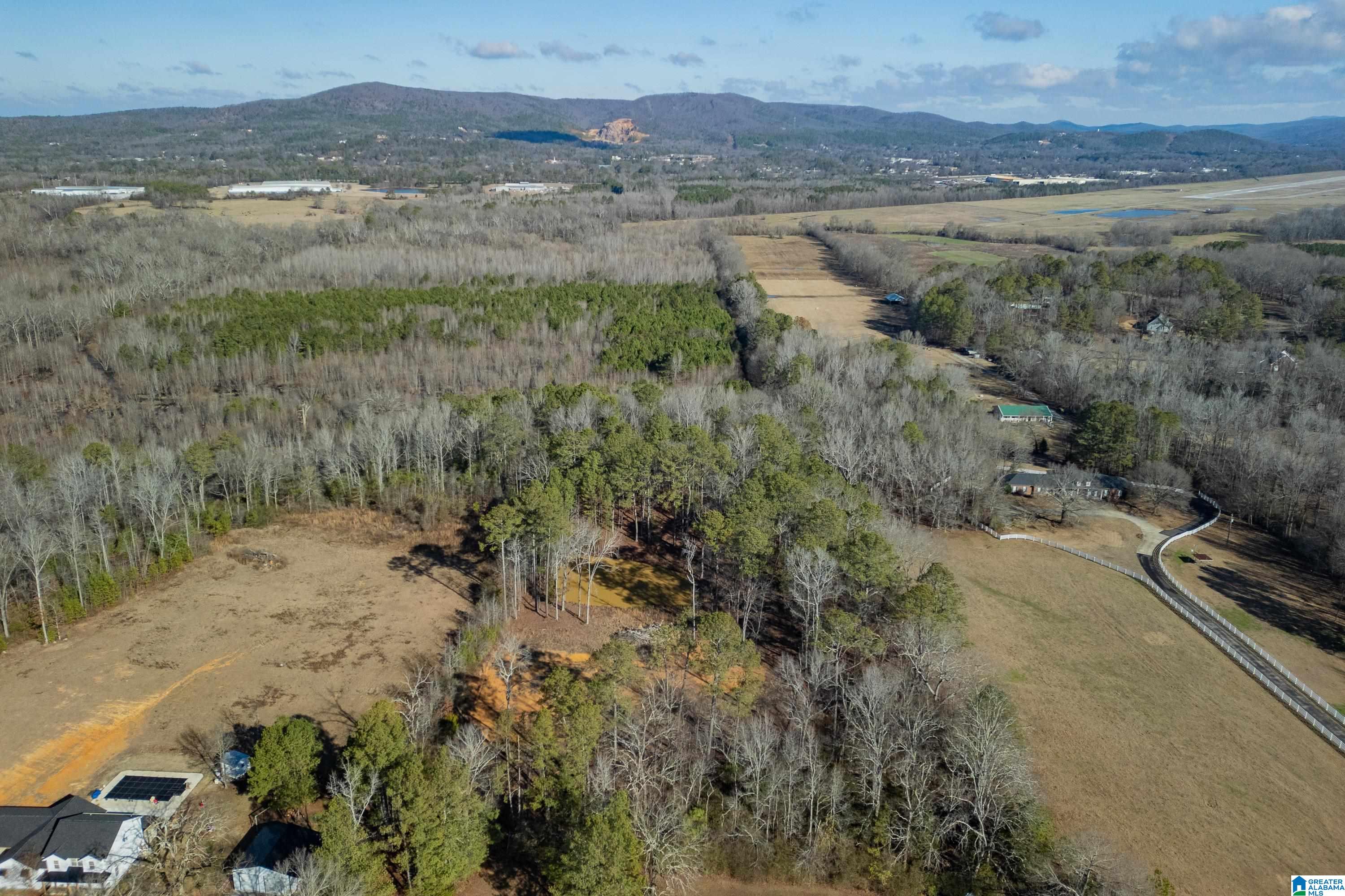 510 Cobb Road, Unit 1 Oxford, AL 36203 - Photo 4 of 22