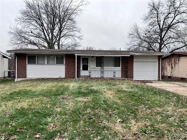 $124,900 | 10319 Reba Drive, Dellwood, MO 63136