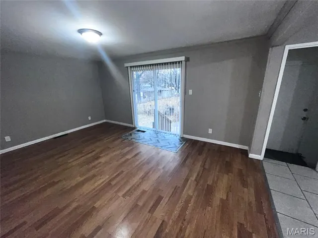 $124,900 | 10319 Reba Drive, Dellwood, MO 63136