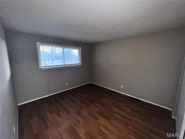 $124,900 | 10319 Reba Drive, Dellwood, MO 63136