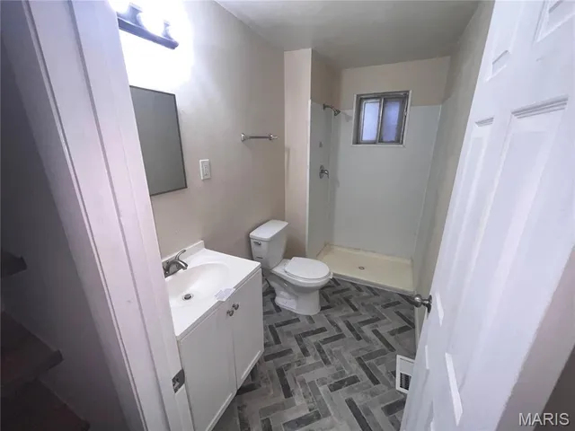 $124,900 | 10319 Reba Drive, Dellwood, MO 63136