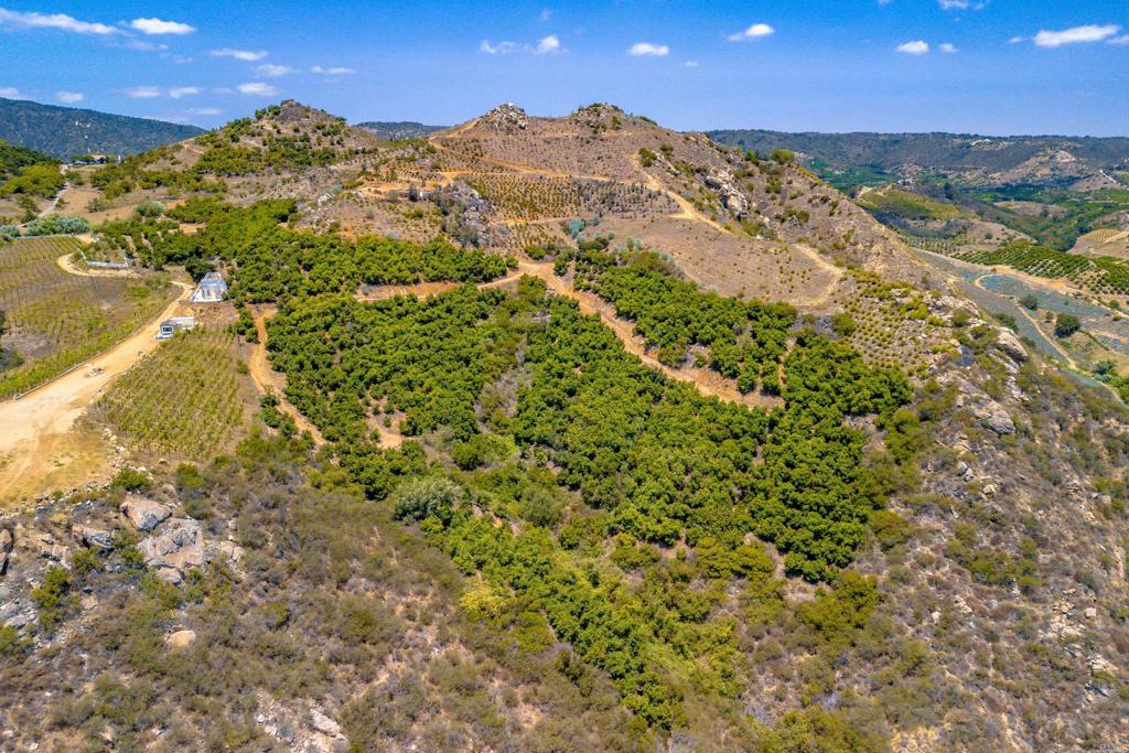 1 Los Gatos Road Temecula, CA 92590 - Photo 14 of 35