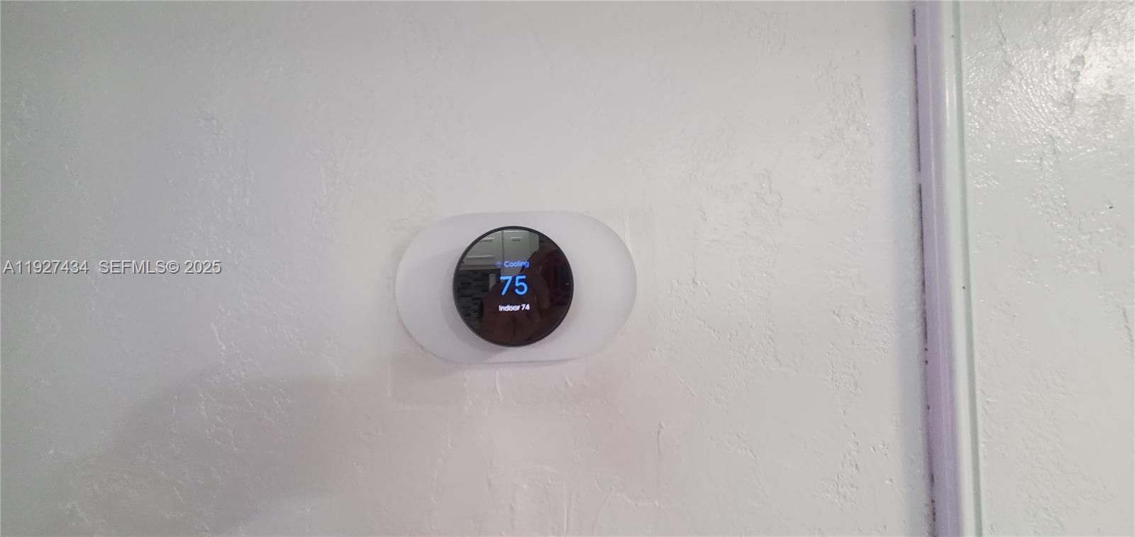 3905 North Nob Hill Road, Unit 510 Sunrise, FL 33351 - Photo 29 of 60 a close up of a wall