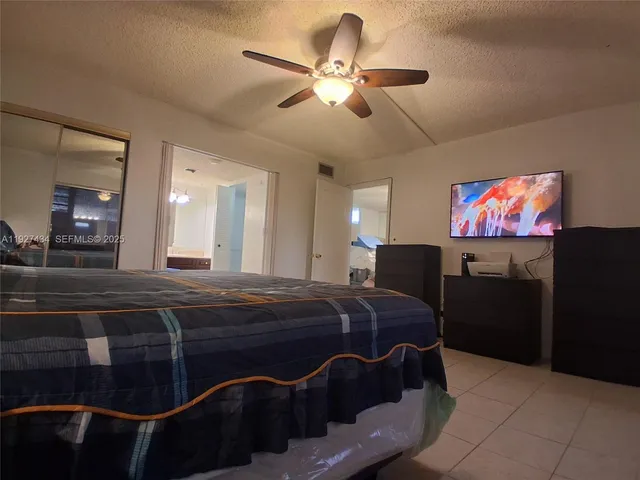 $215,000 | 3905 North Nob Hill Road, Unit 510, Sunrise, FL 33351