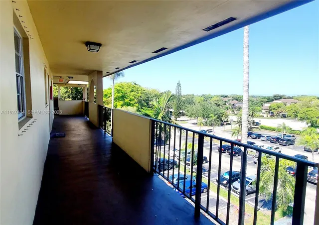 a view of empty room