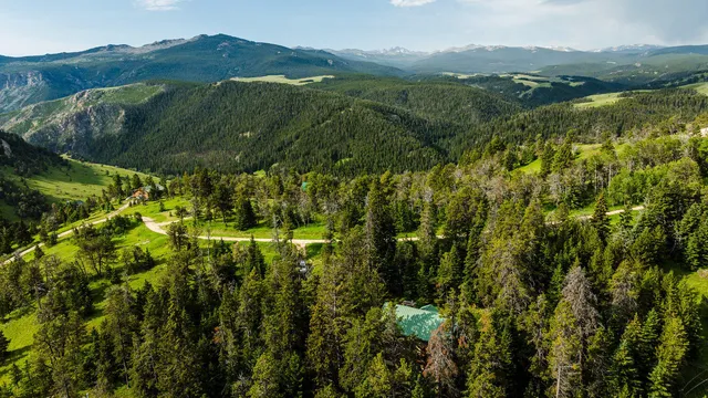 $950,000 | 45 Blacktooth Road, Sheridan, WY 82801