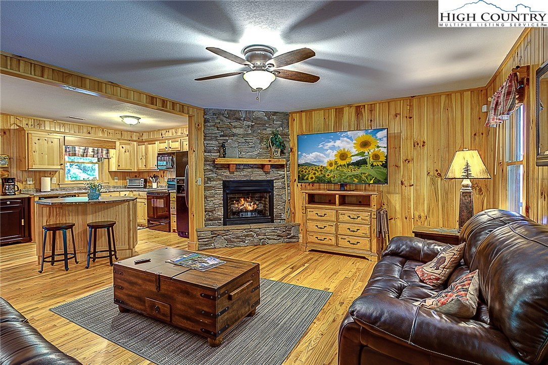 6975 Railroad Grade Road Todd, NC 28684 - Photo 17 of 32 Gallery Image 17