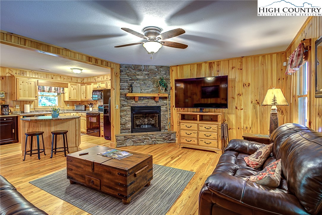 6975 Railroad Grade Road Todd, NC 28684 - Photo 18 of 32 Gallery Image 18