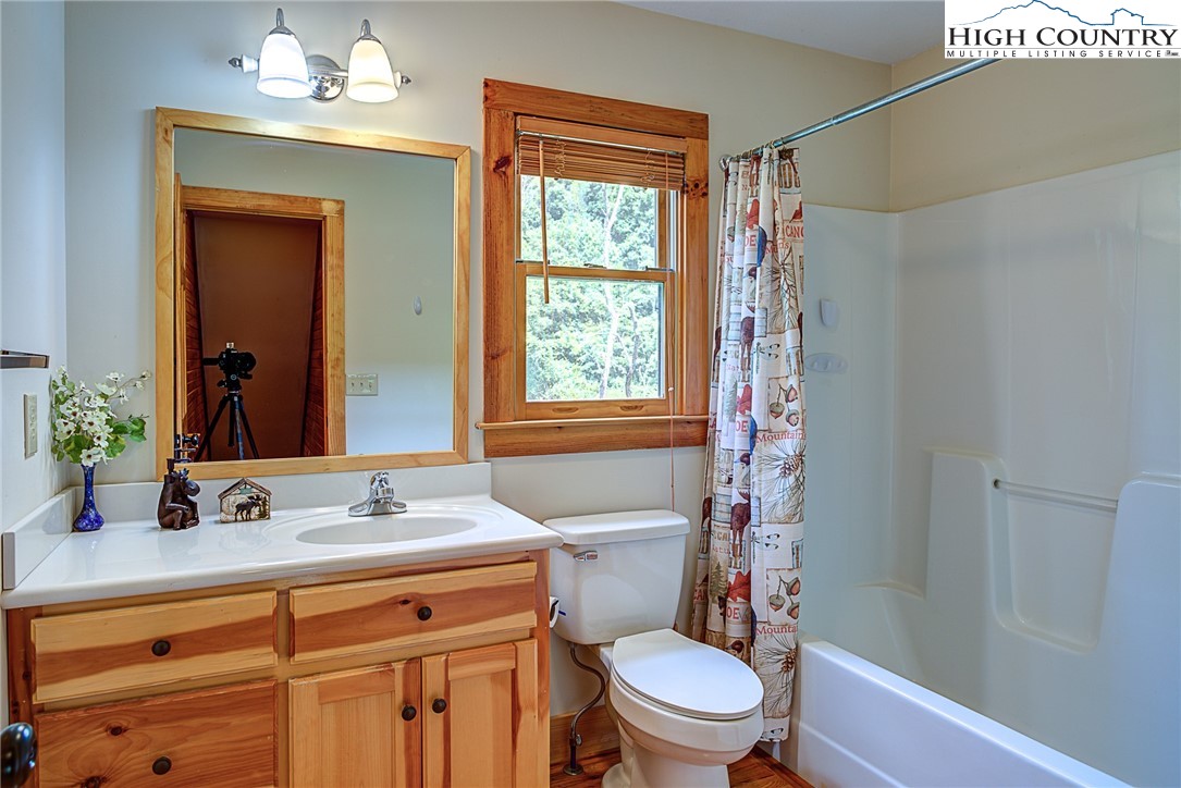 6975 Railroad Grade Road Todd, NC 28684 - Photo 29 of 32 Gallery Image 29