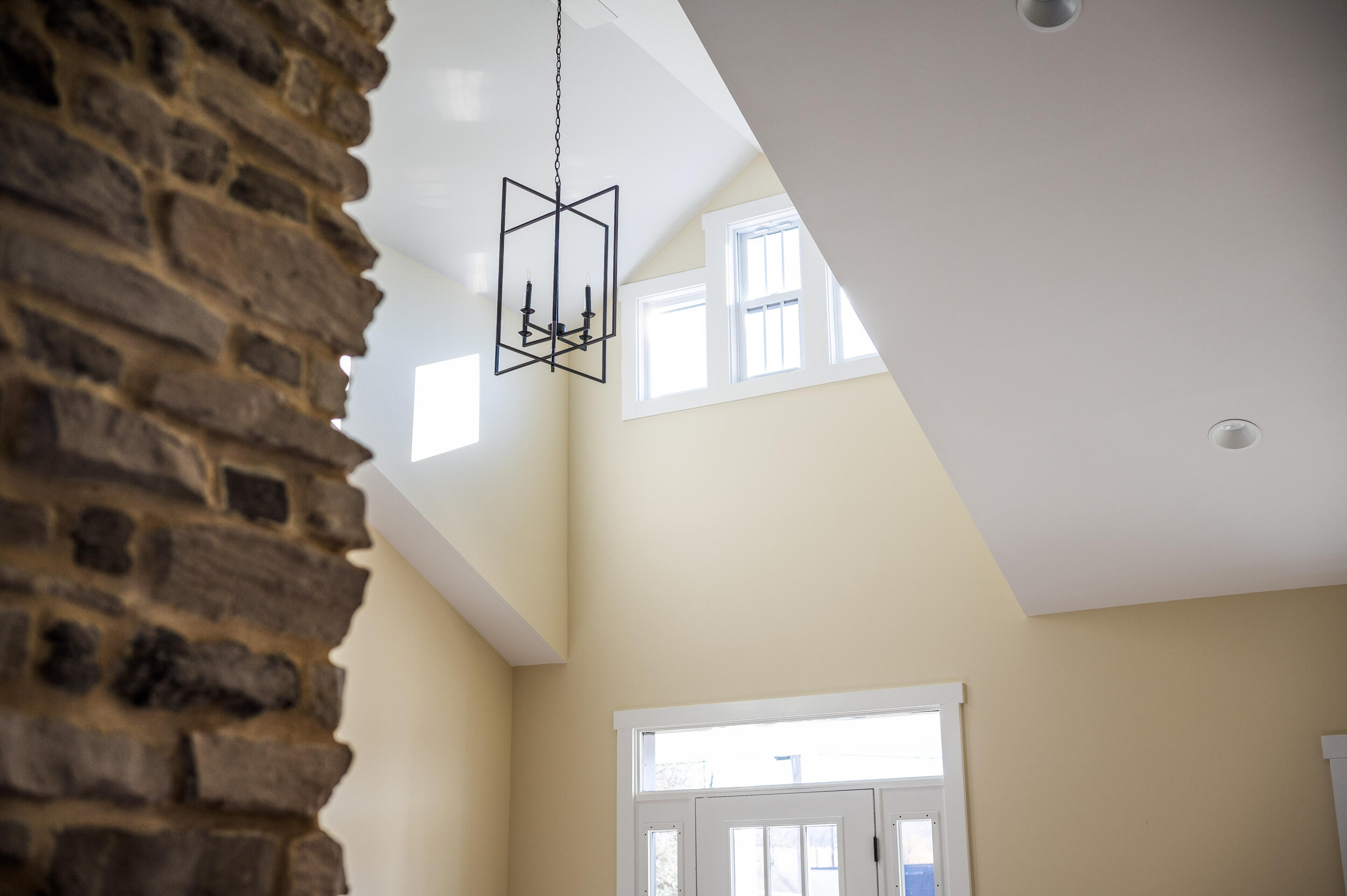 520 Raflo Place Avenue Bedford, VA 24523 - Photo 13 of 54 a view of entryway with a front door