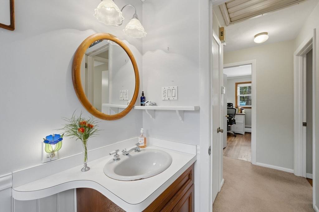 48 Shawsheen Road Bedford, MA 01730 - Photo 15 of 36