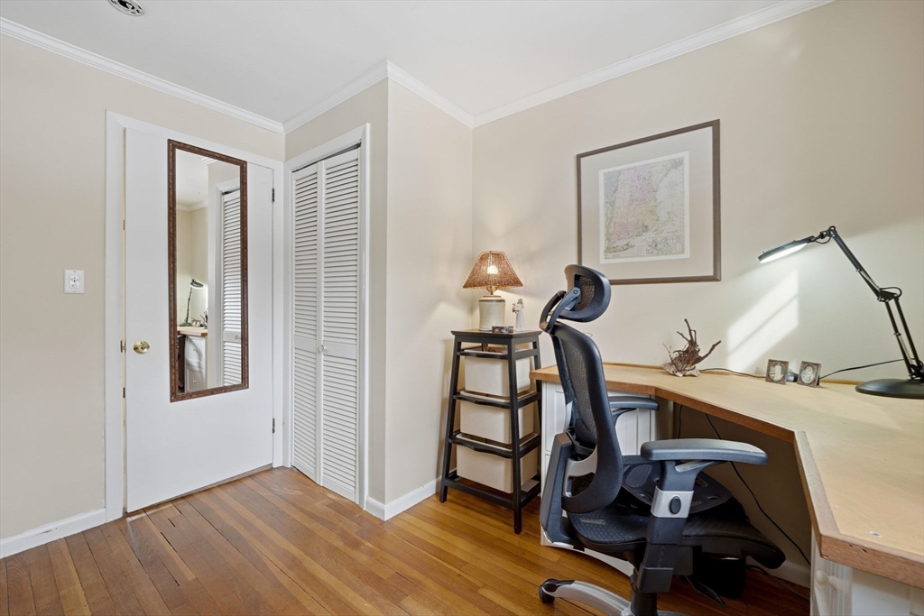 48 Shawsheen Road Bedford, MA 01730 - Photo 25 of 36