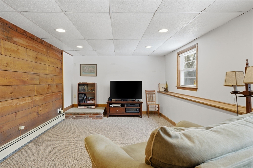 48 Shawsheen Road Bedford, MA 01730 - Photo 27 of 36