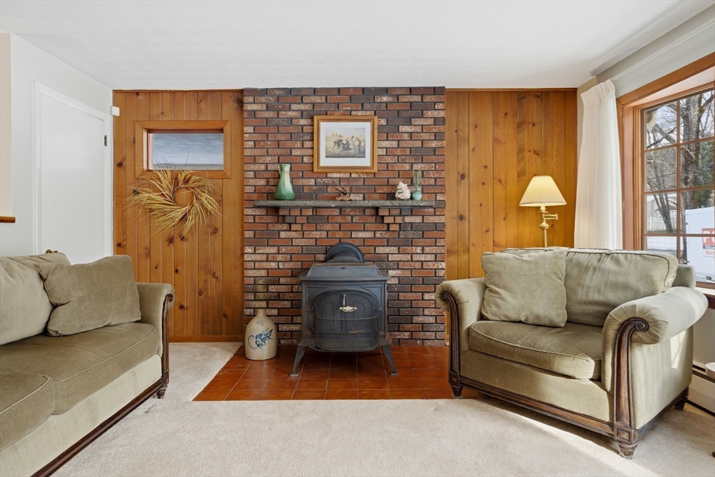 48 Shawsheen Road Bedford, MA 01730 - Photo 7 of 36