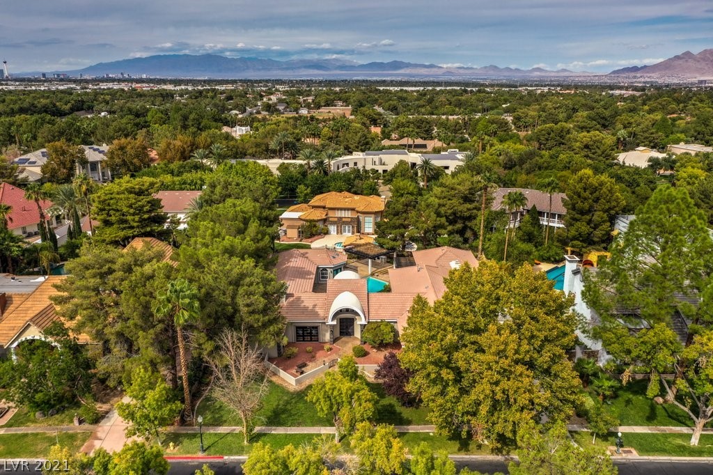 44 Quail Run Road Henderson, NV 89014 - Photo 8 of 41 Gallery Image 8