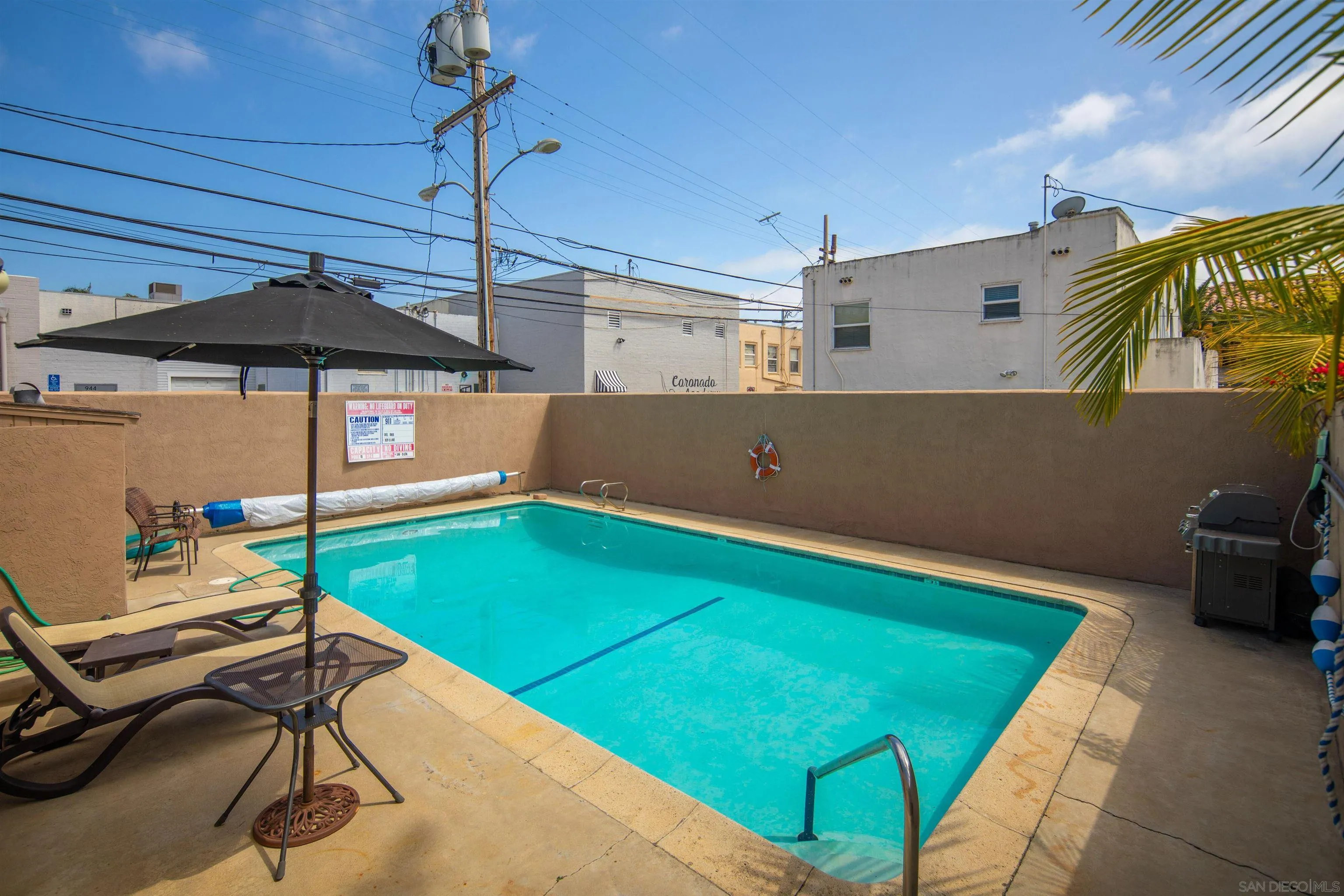 933 D Avenue Coronado, CA 92118 - Photo 14 of 18