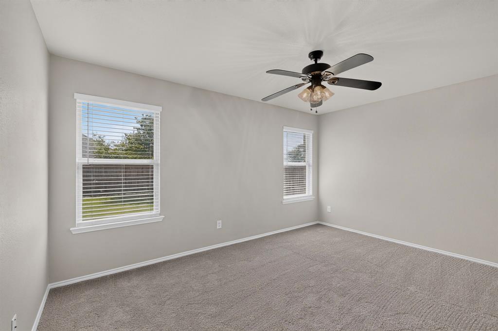 2425 Willard Way Forney, TX 75126 - Photo 5 of 39