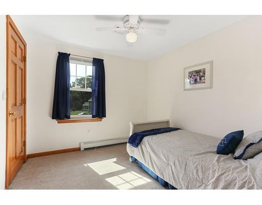 17 Jasmine Road Medway, MA 02053 - Photo 14 of 23 Gallery Image 14