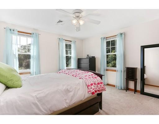 17 Jasmine Road Medway, MA 02053 - Photo 15 of 23 Gallery Image 15