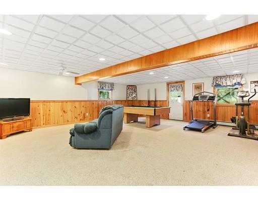 17 Jasmine Road Medway, MA 02053 - Photo 18 of 23 Gallery Image 18