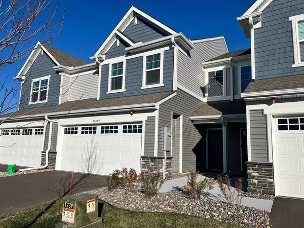 $2,575 | 20069 62nd Place, Hamel, MN 55340