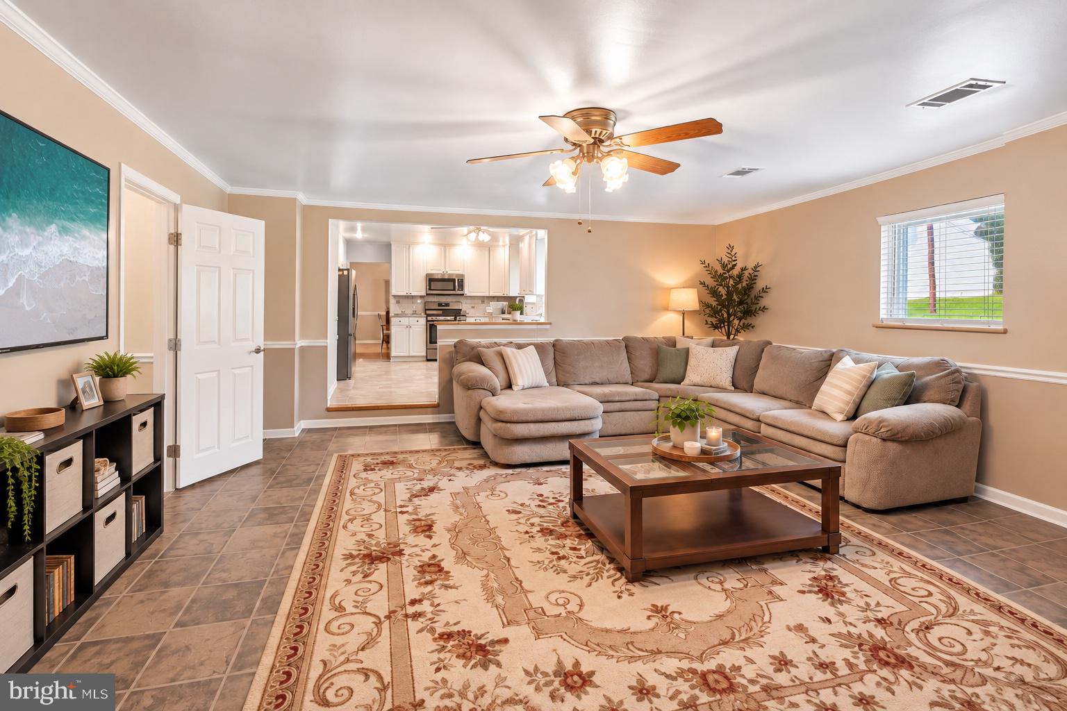 3006 Appledale Road Norristown, PA 19403 - Photo 10 of 28 Family room