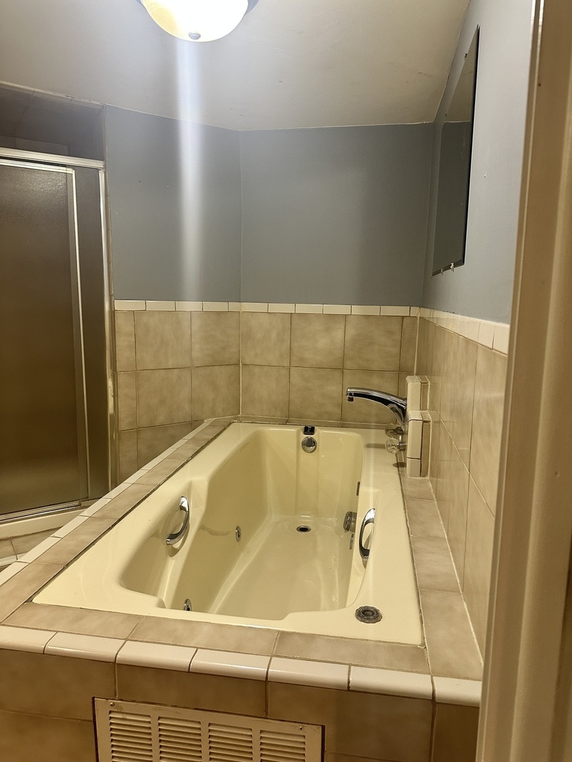 4517 Park Avenue, Unit G Brookfield, IL 60513 - Photo 10 of 12