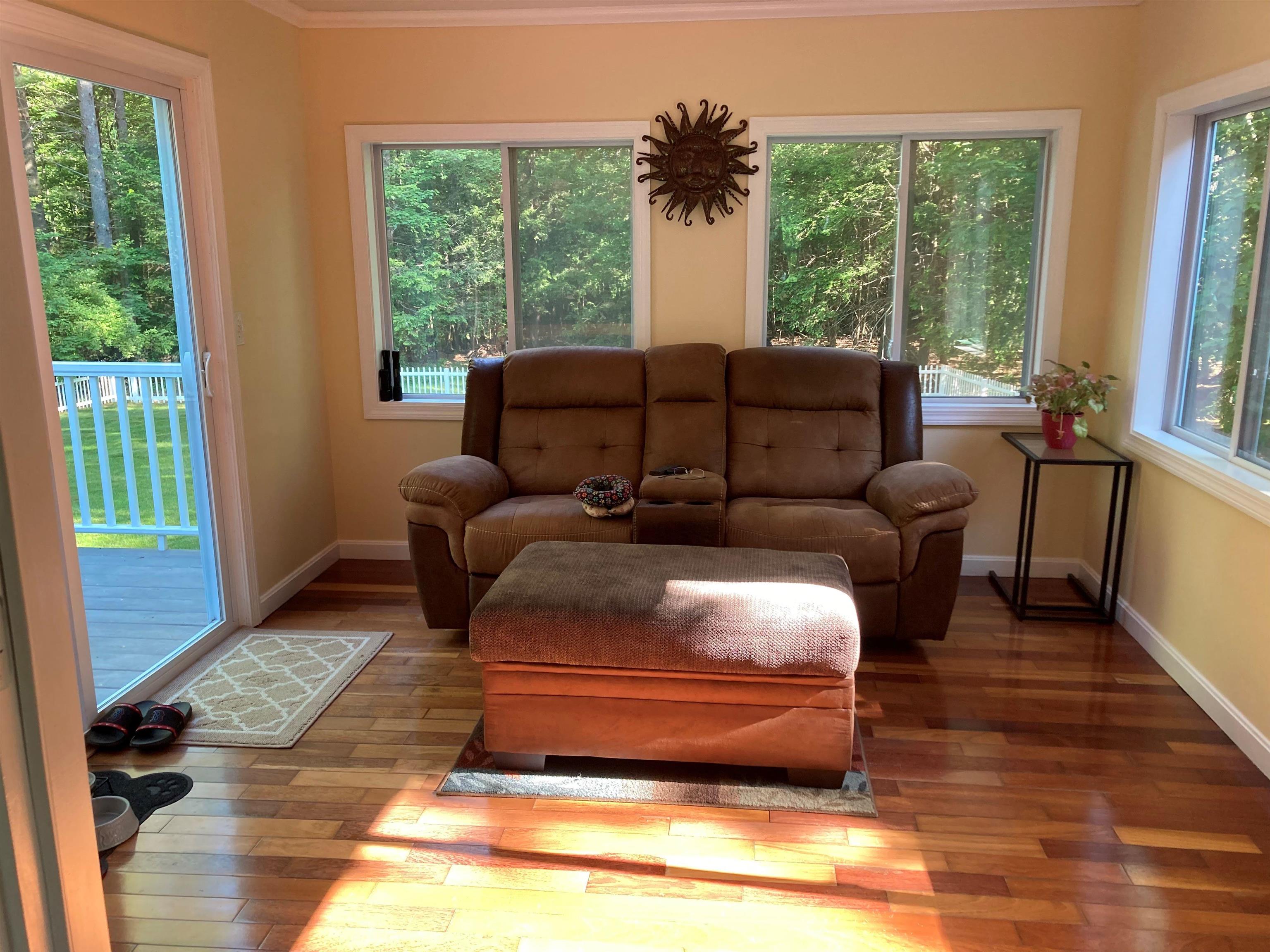 44 Walnut Hill Road Derry, NH 03038 - Photo 19 of 40