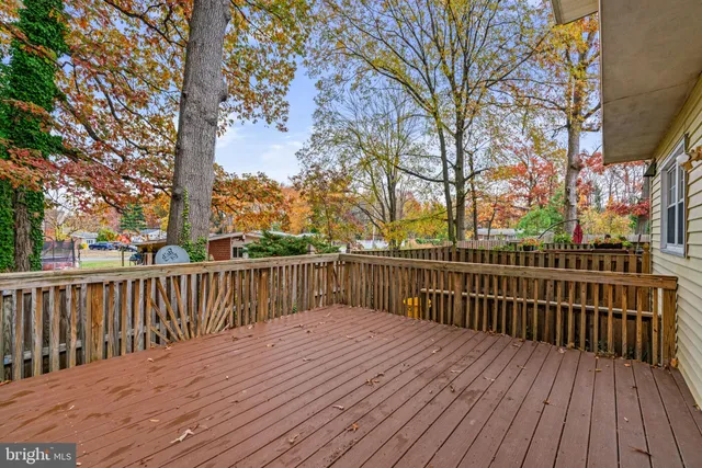 $350,000 | 314 Woodleaf Court, Glen Burnie, MD 21061