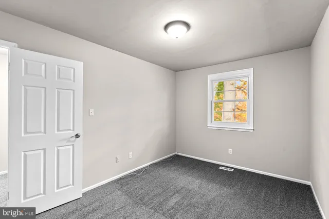 $375,000 | 314 Woodleaf Court, Glen Burnie, MD 21061