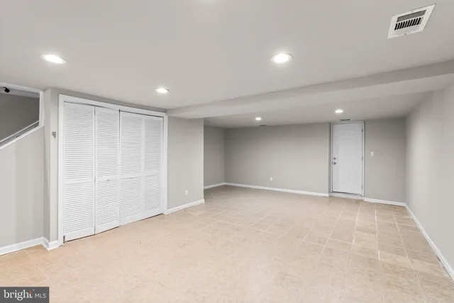 $375,000 | 314 Woodleaf Court, Glen Burnie, MD 21061