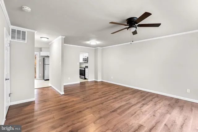 $350,000 | 314 Woodleaf Court, Glen Burnie, MD 21061