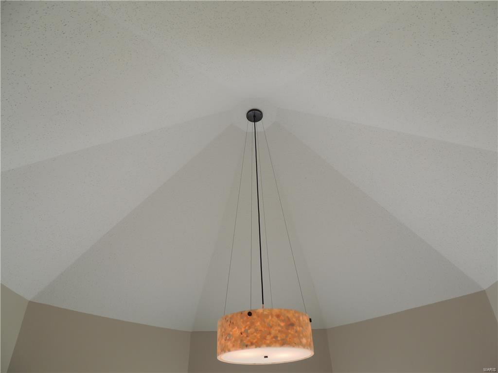 126 Roehampton Lane Weldon Spring, MO 63304 - Photo 17 of 49 Gallery Image 17