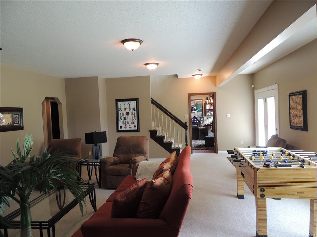126 Roehampton Lane Weldon Spring, MO 63304 - Photo 36 of 49 Gallery Image 36