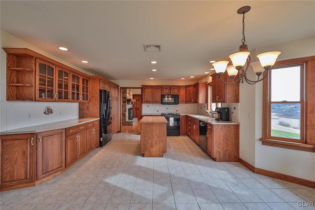 7747 County Bridge Road Slatington, PA 18080 - Photo 20 of 50 Gallery Image 20