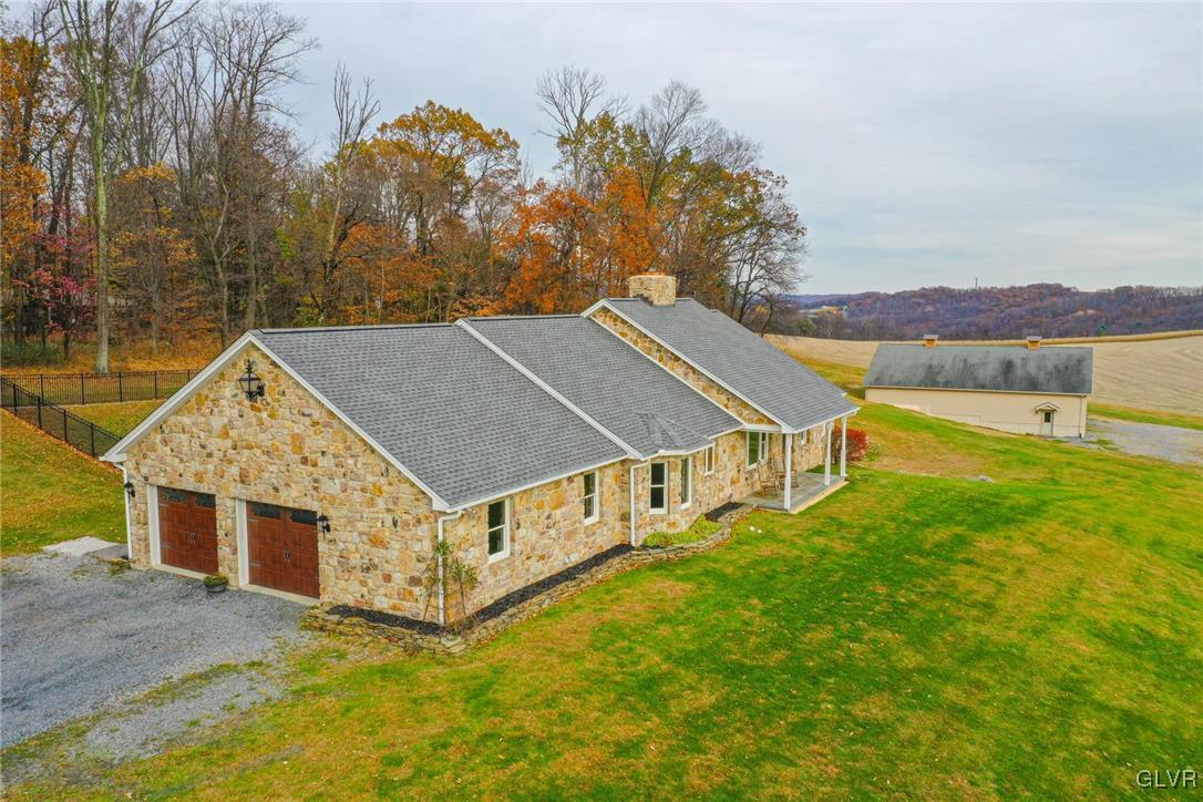 7747 County Bridge Road Slatington, PA 18080 - Photo 8 of 50 Gallery Image 8