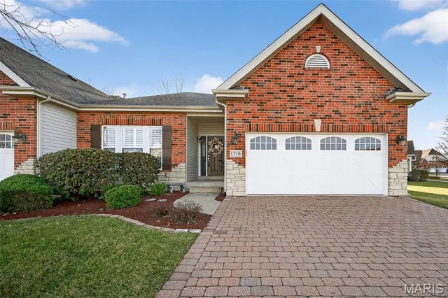 $469,900 | 1716 Moss Rock Drive, St. Charles, MO 63303