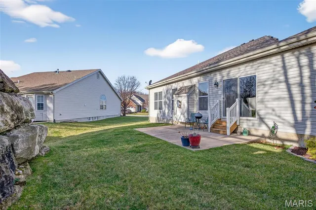 $469,900 | 1716 Moss Rock Drive, St. Charles, MO 63303