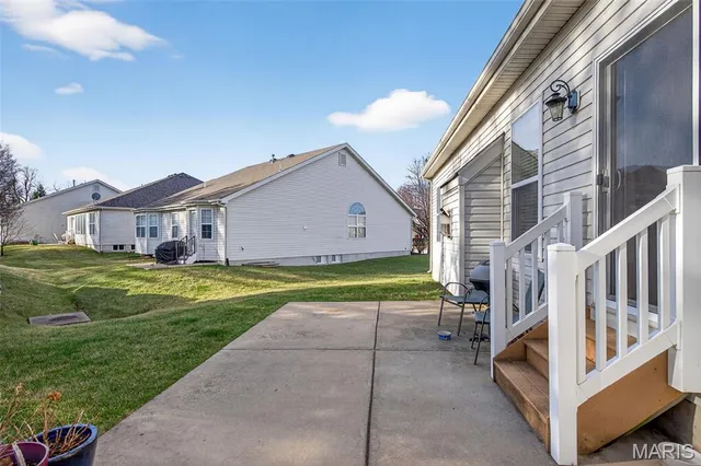 $469,900 | 1716 Moss Rock Drive, St. Charles, MO 63303