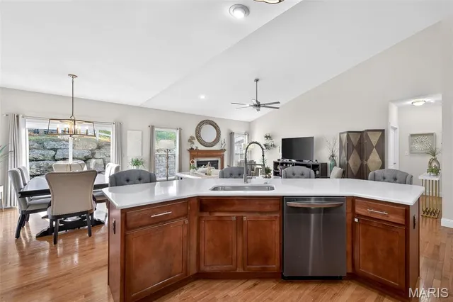 $469,900 | 1716 Moss Rock Drive, St. Charles, MO 63303