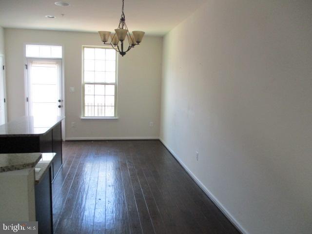 7313 Old Calvary Road Hanover, MD 21076 - Photo 6 of 15 kitchen table space
