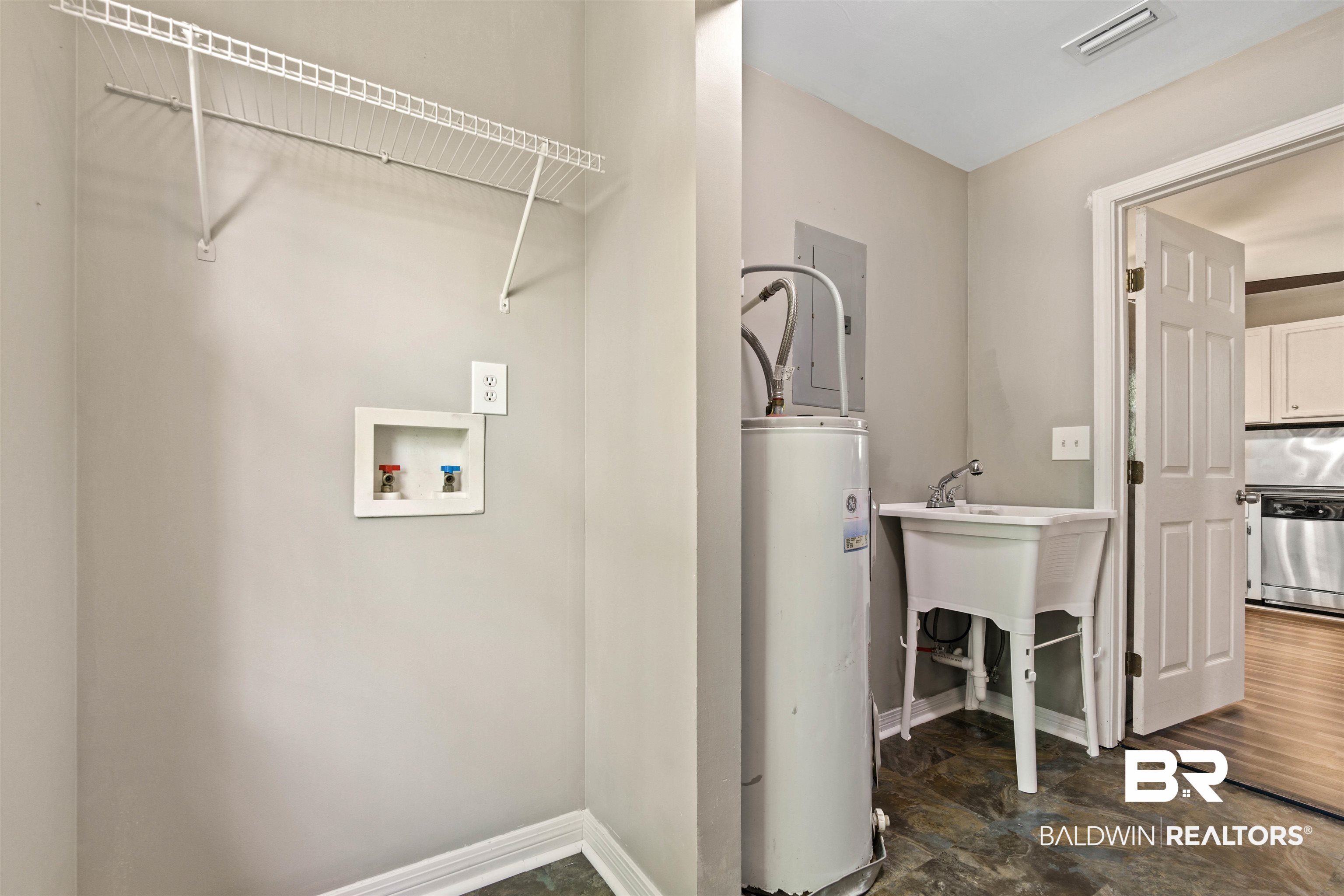 11099 Garrett Road Daphne, AL 36526 - Photo 19 of 24 Gallery Image 19