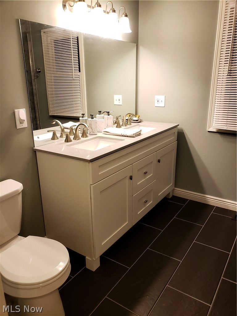6743 Seneca Road Cleveland, OH 44143 - Photo 10 of 30 Gallery Image 10