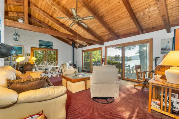 $895,000 | 120 Big Barndoor Island, Alton, NH 03810